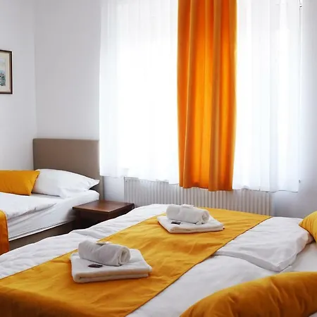 Kubus 3* Lubiana