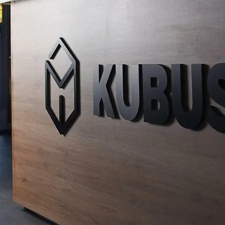 Kubus 3*